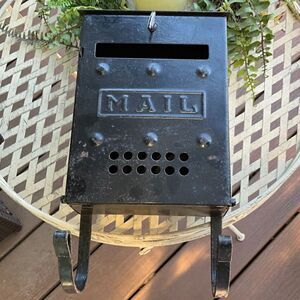 Remington Hardware metal Wall Mailbox Vintage Craftsman Style newspaper hooks